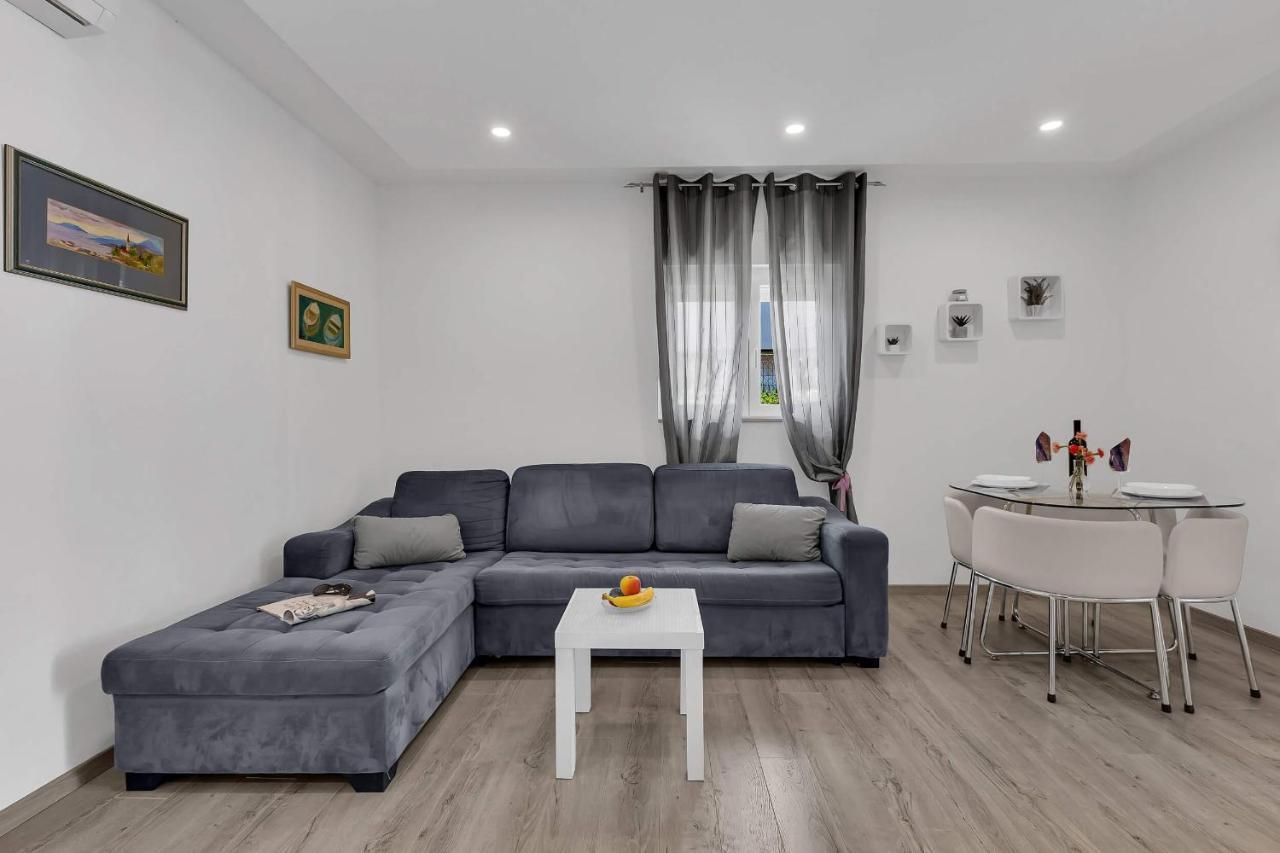 Sunny Garden Apartments Ana Makarska Dış mekan fotoğraf