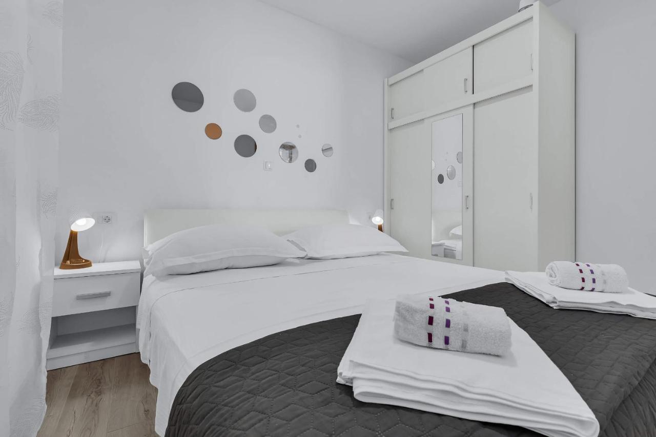 Sunny Garden Apartments Ana Makarska Dış mekan fotoğraf