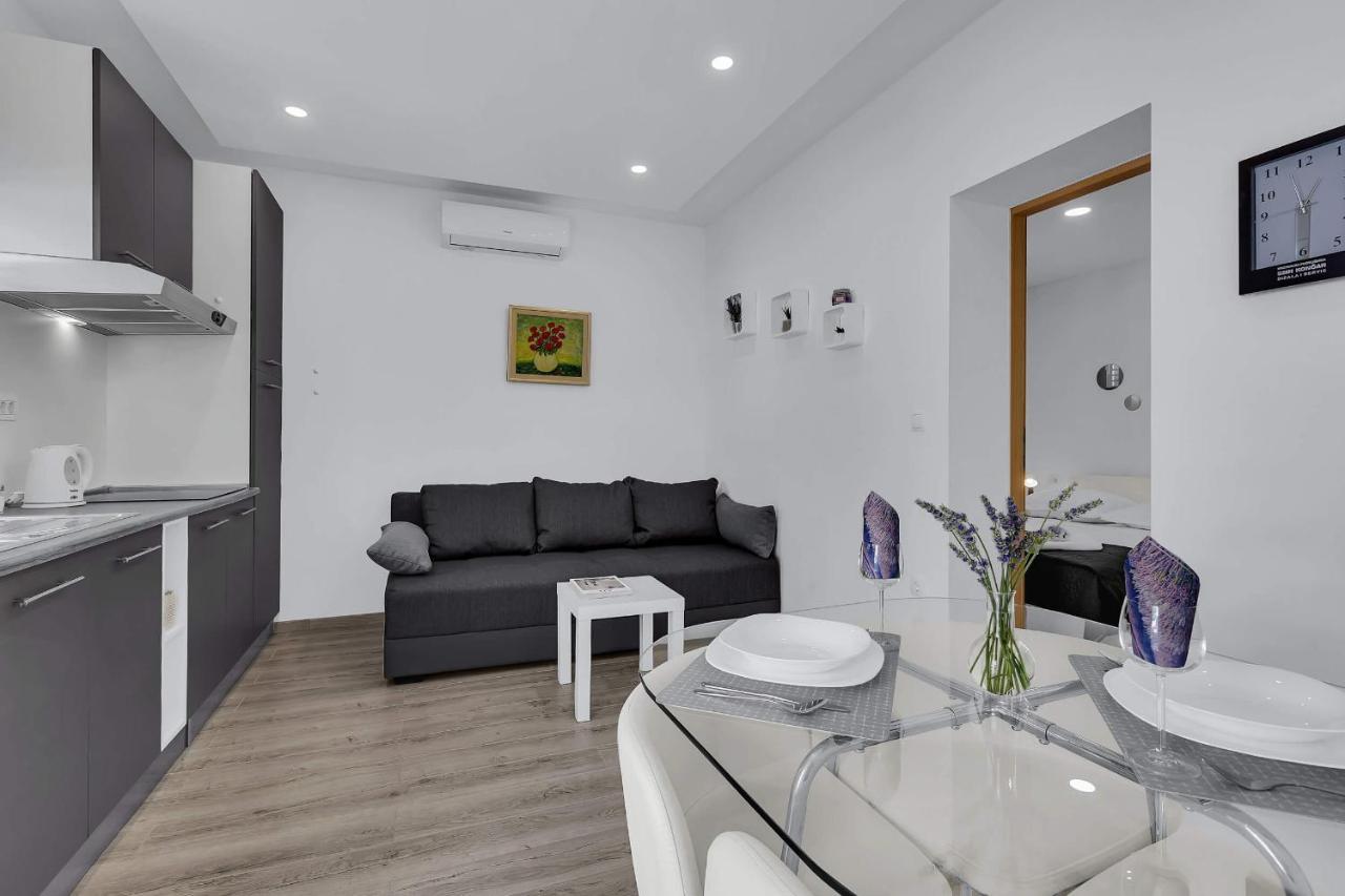 Sunny Garden Apartments Ana Makarska Dış mekan fotoğraf