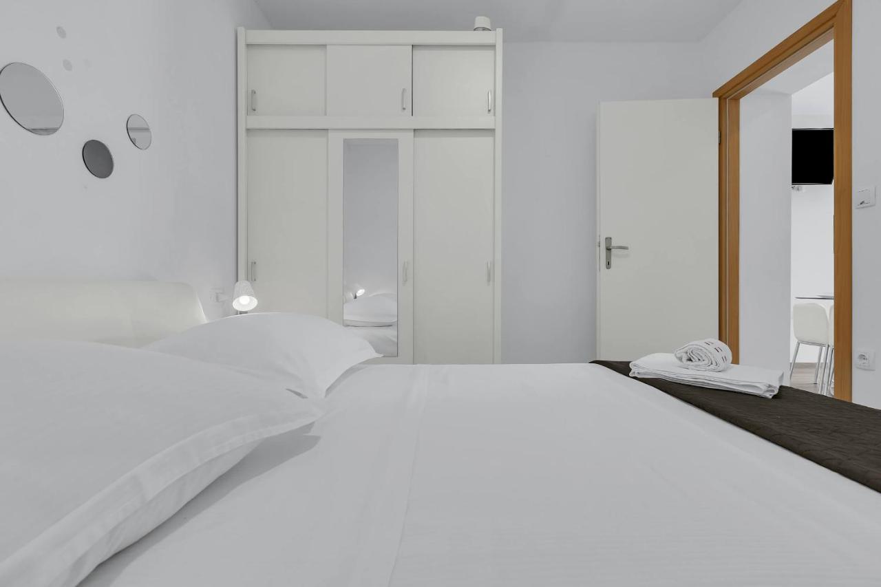 Sunny Garden Apartments Ana Makarska Dış mekan fotoğraf